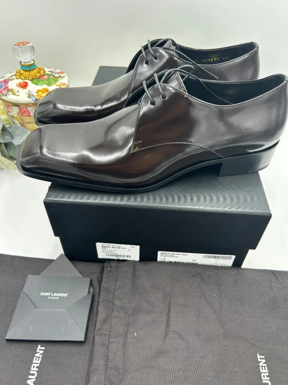 Men’s Saint Laurent Jean Polished-Leather Derby Shoes. size 43/10.